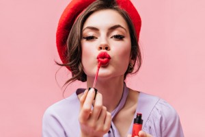 Мифы о губной помаде – развеиваем небылицы